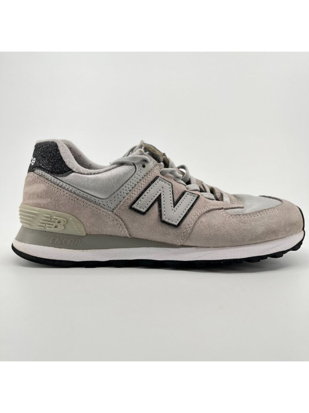 New Balance 574 Womens Size 7.5 Gray White Black Athletic Running Shoes Sneakers